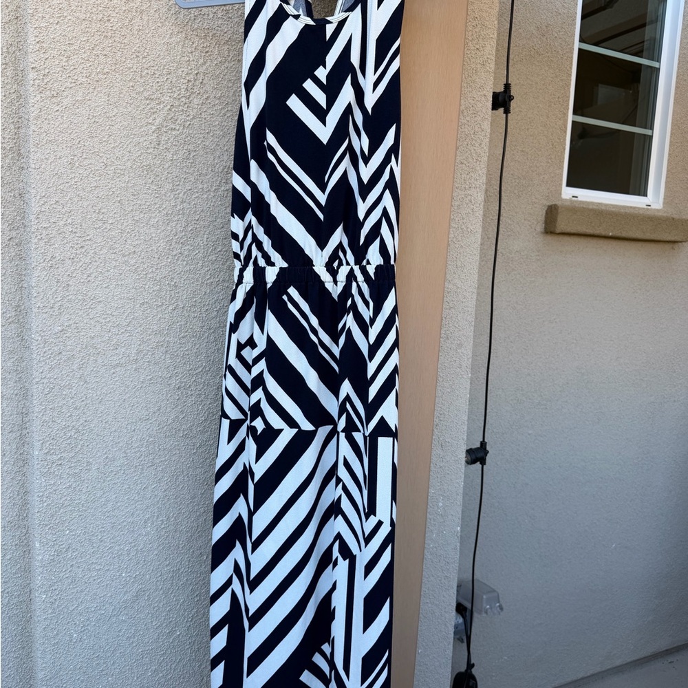 Banana Republic Navy and White Chevron Maxi Dress